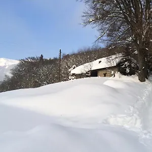 chalet-entre-lacs-et-montagnes.hotels-rhonealpes.com/